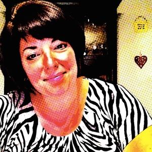 Meet your Posher, Leah